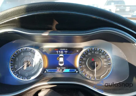 2015 Chrysler 200 C z USA, uszkodzony, nr VIN 1C3CCCCG8FN515536